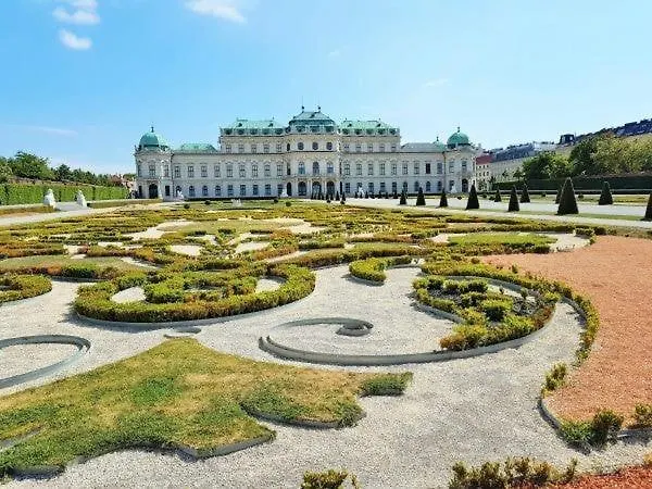 Belvedere Station Viena